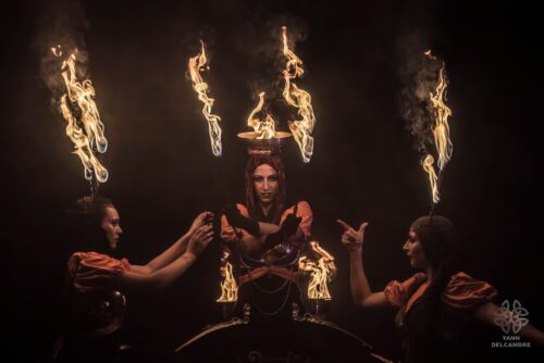 spectacles de feu et de cirque