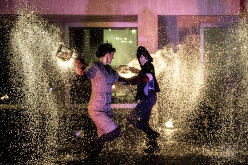 spectacles de feu et de cirque