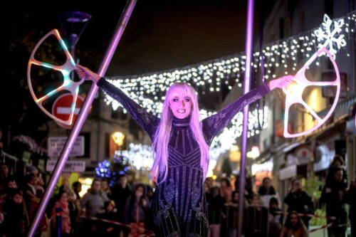 spectacles de feu et de cirque